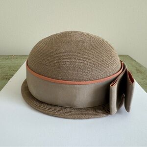 Vintage Beige Straw Hat With Ribbon And Bow